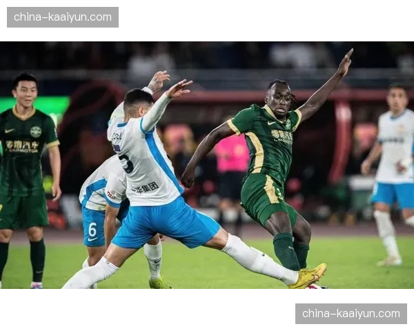 雷森德百万欧元加盟创纪录 西海岸中场硬度获提升